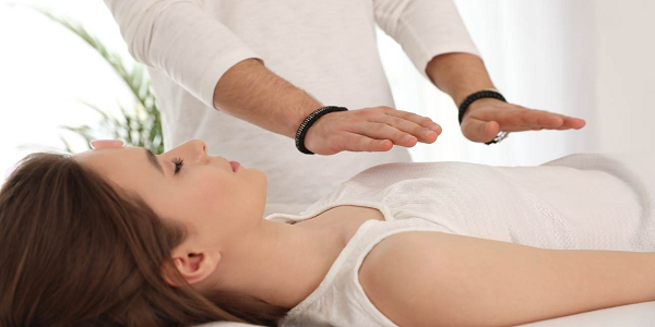 Cuáles son los beneficios del Reiki y para qué sirve esta práctica