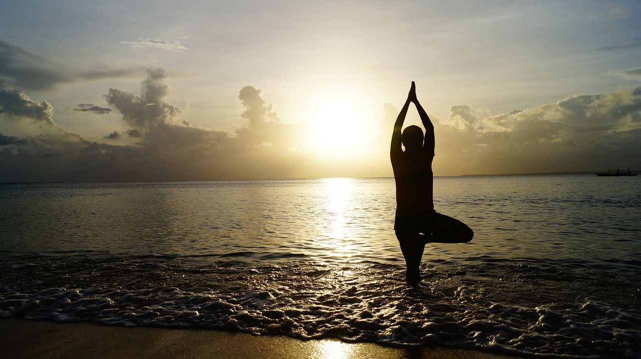 Por qué el yoga beneficia más la flexibilidad que salir a correr: cómo incorporar la disciplina en la rutina